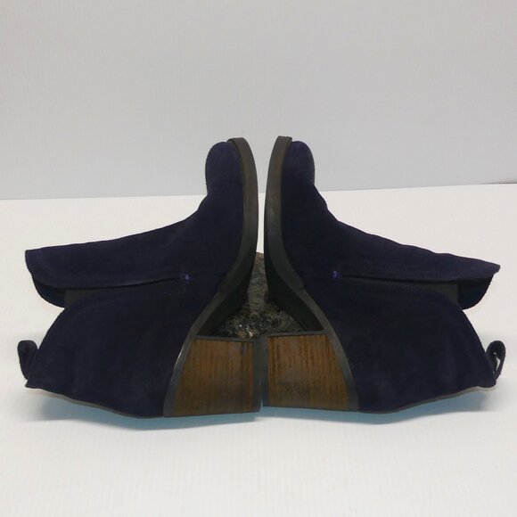 Women's Bos&Co Belfield blue ankle block heel boot suede sz 8/8.5 - Picture 3 of 11